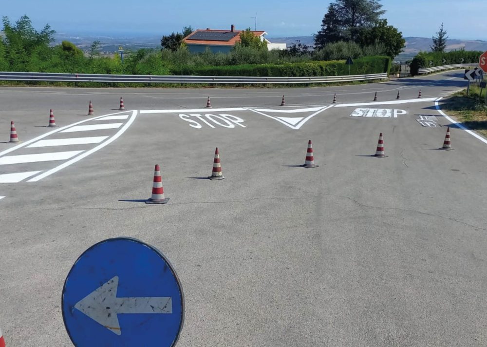 Segnaletica orizzontale e riordino della viabilità