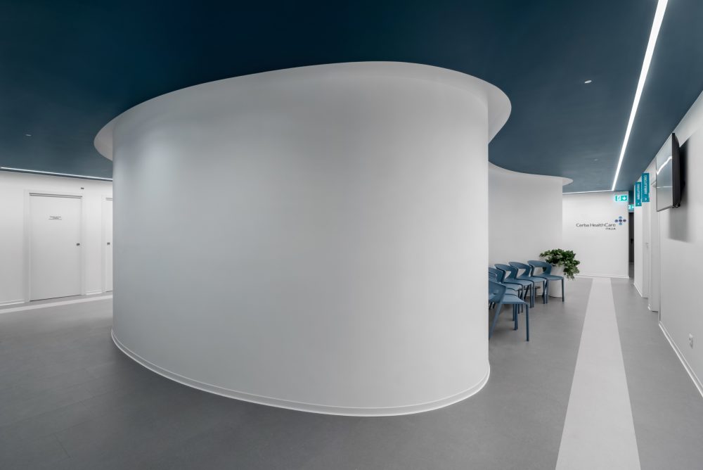 Distributivo con sala fisioterapica